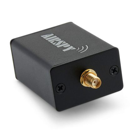 Airspy R2 High Performance 24–1700 MHz SDR Receiver 
