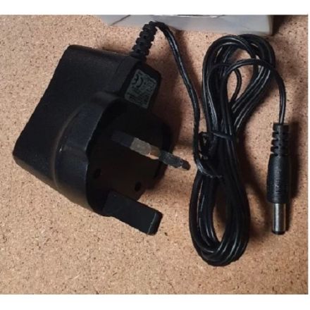 RigExpert CHG-RE-UK - Spare charger for RIGEXPERT antenna analyser