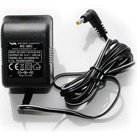 Yaesu NC-88C Spare charger for FT-60E 2-pin EU (old style)